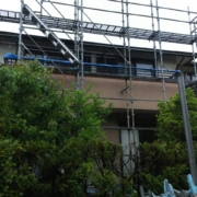 足場組み立て工事