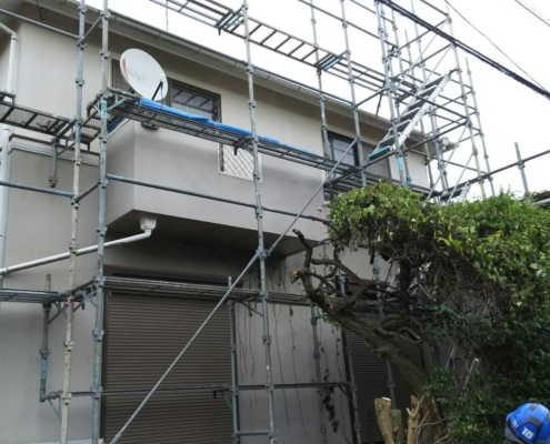 架設足場の組み立て工事
