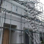 架設足場の組み立て工事