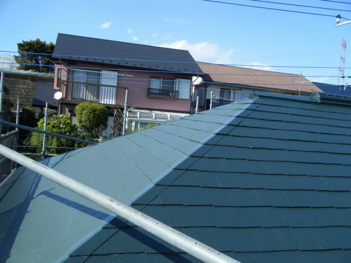 コロニアル屋根の塗装工事
