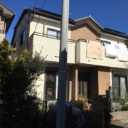 木造二階建ての外壁・付帯部の塗装工事（ツートンカラー）