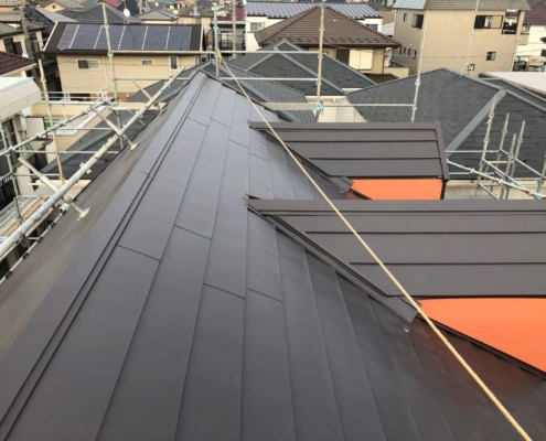 屋根の重ね葺き後
