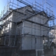 外装リフォームに伴う仮設足場の組み立て