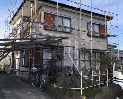 足場の組み立て工事