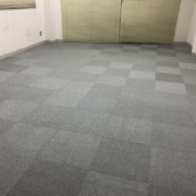 タイルカーペットの張り替え工事