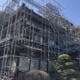 日本家屋の改修に伴う仮設足場の組み立て