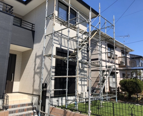 部分的な足場の組み立て
