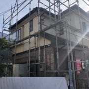 塗装工事に伴う足場組み立て