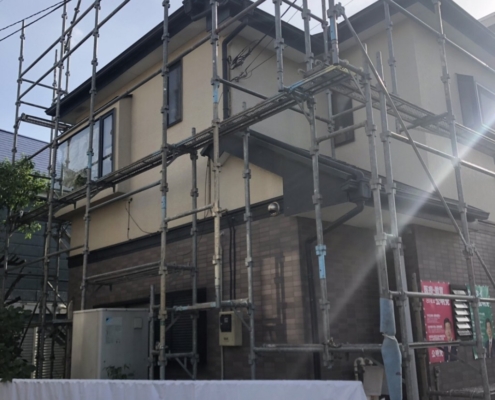 塗装工事に伴う足場組み立て